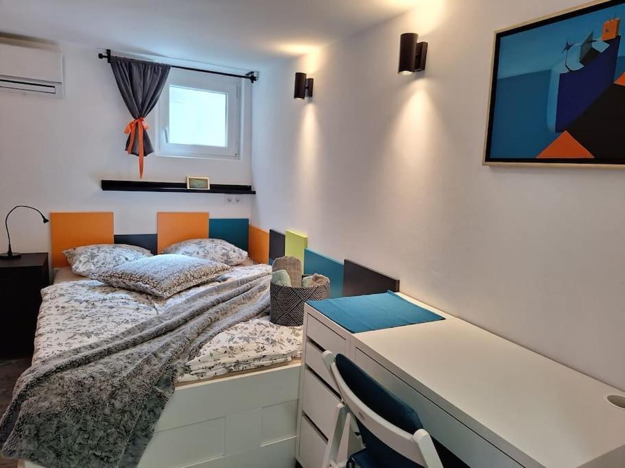 New Studio Apartment Emmy With Free Street Parking Загреб Экстерьер фото